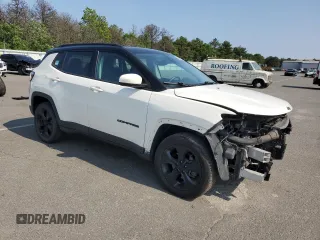 2018 Jeep Compass Latitude z VIN 3C4NJDBB3JT326243, wystawiony jako Copart lot #60688755 z przebiegiem 55 432 mil mil oraz Szkoda całkowita • Salvage title. Historia ofert i sprzedaży dostępna na DreamBid. Obrazek 4.