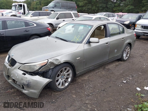 2004 BMW 5 Series 525i with VIN WBANA53544B854424, listed as a IAAI auction lot 40437905 with 999,999 mi miles. Bid and sale history available at carsss.com. Image 2.