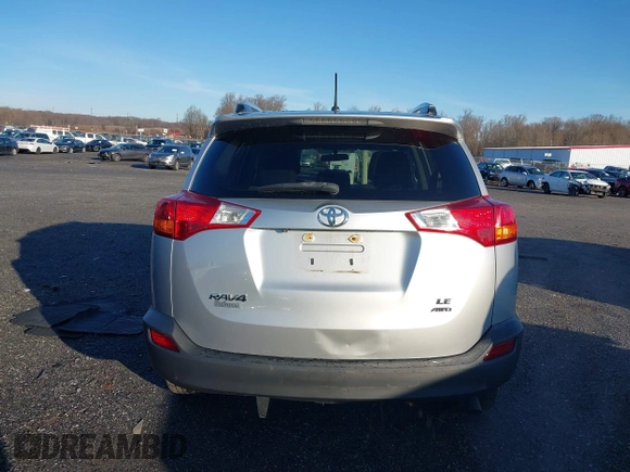 2015 Toyota RAV4 LE с VIN 2T3BFREV2FW275115, выставлен на аукционе IAAI как лот 41143981 с пробегом 98 257 миль миль и . История ставок и продаж доступна на DreamBid. Изображение 16.