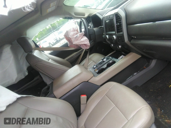 2020 Ford Expedition XLT с VIN 1FMJU1JT0LEA07072, выставлен на аукционе IAAI как лот 42187772 с пробегом 57 071 миль миль и . История ставок и продаж доступна на DreamBid. Изображение 5.