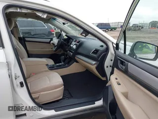 2015 Subaru Outback Premium z VIN 4S4BSBDC5F3301028, wystawiony jako IAAI lot #40793085 z przebiegiem 124 950 mil mil oraz . Historia ofert i sprzedaży dostępna na DreamBid. Obrazek 5.
