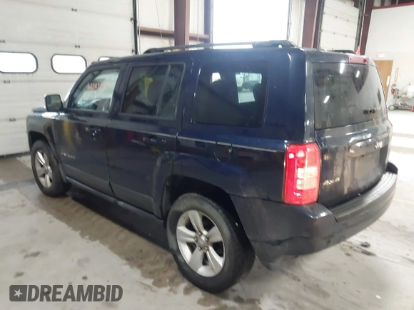 2014 Jeep Patriot Latitude z VIN 1C4NJRFB0ED730765, wystawiony jako IAAI lot #42309571 z przebiegiem 218 577 mil mil oraz . Historia ofert i sprzedaży dostępna na DreamBid. Obrazek 3.