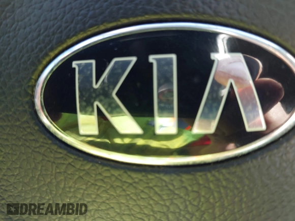 2015 Kia Optima SX Turbo with VIN 5XXGR4A62FG370758, listed as a IAAI auction lot 41631878 with 161,548 mi miles. Bid and sale history available at carsss.com. Image 12.