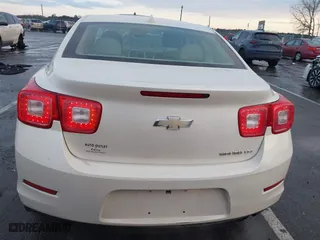 2013 Chevrolet Malibu LTZ with VIN 1G11J5SX7DF208901, listed as a IAAI auction lot 41187677 with 174,734 mi miles. Bid and sale history available at carsss.com. Image 16.