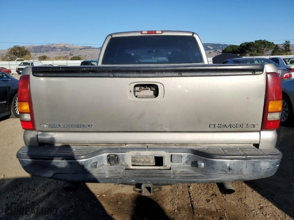 1999 Chevrolet Silverado 1500 LS with VIN 2GCEC19W8X1274717, listed as a Copart auction lot 84454814 with 0 mi miles and Salvage Title. Bid and sale history available at carsss.com. Image 6.