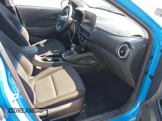 2022 Hyundai Kona SEL with VIN KM8K62AB0NU900007, listed as a IAAI auction lot 41700653 with 31,463 mi miles and . Bid and sale history available at carsss.com. Image 5.