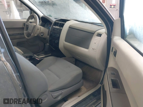 2008 Ford Escape XLS with VIN 1FMCU92Z98KB27455, listed as a IAAI auction lot 42577135 with 212,567 mi miles and . Bid and sale history available at DreamBid. Image 5.