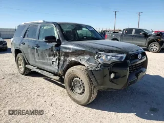 2018 Toyota 4Runner SR5 z VIN JTEBU5JR1J5514687, wystawiony jako Copart lot #44239285 z przebiegiem 86 802 mil mil oraz Czysty tytuł • Clean title. Historia ofert i sprzedaży dostępna na DreamBid. Obrazek 12.