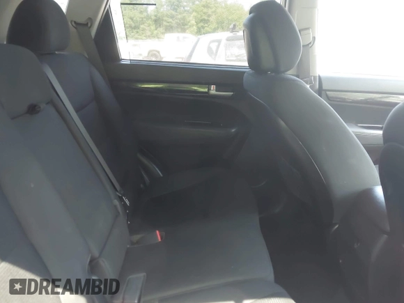 2015 Kia Sorento LX with VIN 5XYKTCA67FG585974, listed as a IAAI auction lot 42648014 with 106,193 mi miles and . Bid and sale history available at DreamBid. Image 8.