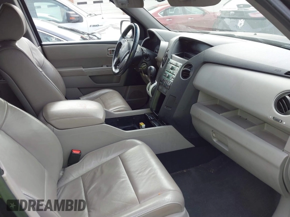 2011 Honda Pilot EX-L with VIN 5FNYF3H69BB043509, listed as a IAAI auction lot 41127719 with 241,167 mi miles and . Bid and sale history available at DreamBid. Image 5.