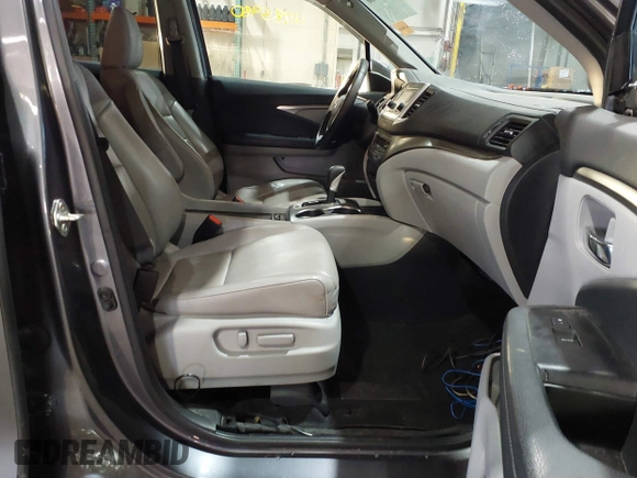 2019 Honda Ridgeline RTL with VIN 5FPYK2F54KB005791, listed as a IAAI auction lot 41285980 with 49,729 mi miles and . Bid and sale history available at DreamBid. Image 5.