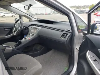 2015 Toyota Prius Four with VIN JTDKN3DU8F0426360, listed as a IAAI auction lot 42081419 with 147,748 mi miles. Bid and sale history available at carsss.com. Image 5.
