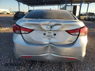 2011 Hyundai Elantra Limited z VIN KMHDH4AE0BU157675, wystawiony jako Copart lot #55304435 z przebiegiem Nie podano mil oraz Szkoda całkowita • Salvage title. Historia ofert i sprzedaży dostępna na DreamBid. Obrazek 6.