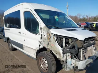 2017 Ford Transit Passenger XL with VIN 1FMZK1CM2HKA76580, listed as a IAAI auction lot 41436797 with 86,355 mi miles. Bid and sale history available at carsss.com. Image 1.