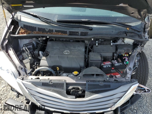 2013 Toyota Sienna XLE с VIN 5TDDK3DC9DS051534, выставлен на аукционе Copart как лот 61487035 с пробегом 66 168 миль миль и Списание • Salvage title. История ставок и продаж доступна на DreamBid. Изображение 12.