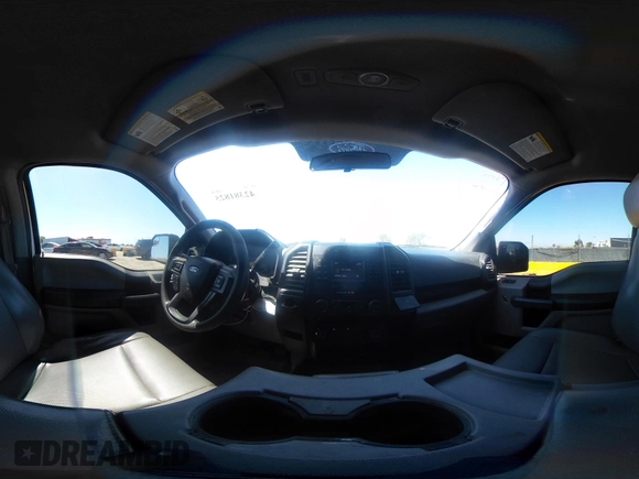 2017 Ford F-150 XL с VIN 1FTMF1C83HKE37594, выставлен на аукционе IAAI как лот 42381825 с пробегом 227 774 миль миль и . История ставок и продаж доступна на DreamBid. Изображение 18.