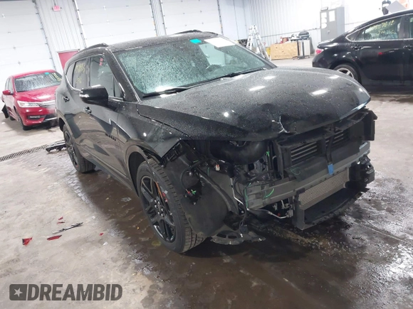 2020 Chevrolet Blazer RS z VIN 3GNKBKRS5LS702645, wystawiony jako IAAI lot #42589833 z przebiegiem 58 994 mil mil oraz . Historia ofert i sprzedaży dostępna na DreamBid. Obrazek 1.