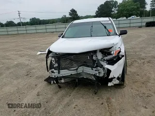 2019 Chevrolet Traverse LS z VIN 1GNERFKW5KJ281765, wystawiony jako Copart lot #57705285 z przebiegiem 34 820 mil mil oraz Szkoda całkowita • Salvage title. Historia ofert i sprzedaży dostępna na DreamBid. Obrazek 14.