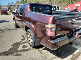 2007 Honda Ridgeline RTL z VIN 2HJYK16537H545407, wystawiony jako Copart lot #55645055 z przebiegiem 152 138 mil mil oraz Czysty tytuł • Clean title. Historia ofert i sprzedaży dostępna na DreamBid. Obrazek 3.