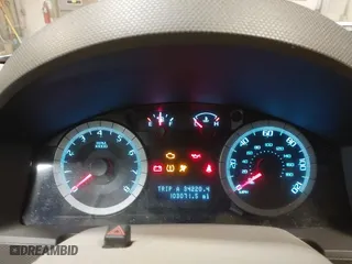 2010 Ford Escape XLT with VIN 1FMCU0DG5AKB02811, listed as a IAAI auction lot 41749335 with 103,071 mi miles. Bid and sale history available at carsss.com. Image 7.
