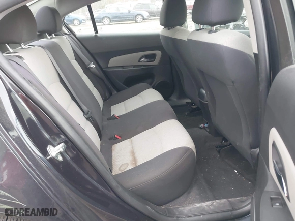 2015 Chevrolet Cruze LS with VIN 1G1PA5SH1F7231543, listed as a IAAI auction lot 42031679 with 197,503 mi miles. Bid and sale history available at carsss.com. Image 8.