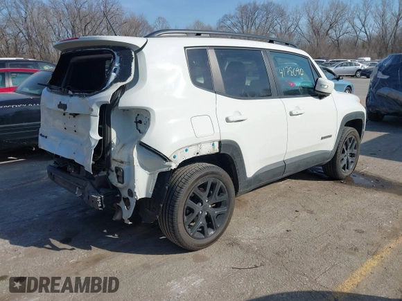 2017 Jeep Renegade Latitude with VIN ZACCJBBB9HPG56028, listed as a IAAI auction lot 41780912 with 55,482 mi miles. Bid and sale history available at carsss.com. Image 4.