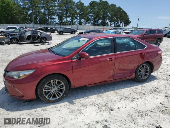 2015 Toyota Camry XLE z VIN 4T1BF1FK7FU909940, wystawiony jako Copart lot #58367065 z przebiegiem 155 908 mil mil oraz Szkoda całkowita • Salvage title. Historia ofert i sprzedaży dostępna na DreamBid. Obrazek 1.