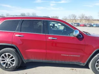2015 Jeep Grand Cherokee Limited with VIN 1C4RJFBG5FC836296, listed as a IAAI auction lot 41803918 with 173,828 mi miles. Bid and sale history available at carsss.com. Image 13.