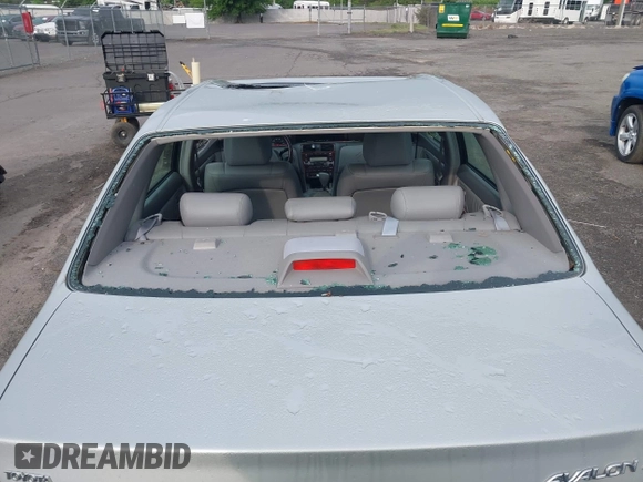 2003 Toyota Avalon XL with VIN 4T1BF28B83U307465, listed as a IAAI auction lot 42162357 with 173,681 mi miles and . Bid and sale history available at DreamBid. Image 12.