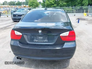 2006 BMW 3 Series 325i with VIN WBAVB13596KX65960, listed as a IAAI auction lot 42460430 with 331,860 mi miles and . Bid and sale history available at DreamBid. Image 17.