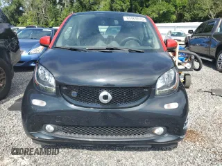 2018 Smart fortwo Pure with VIN WMEFJ9BA9JK312004, listed as a Copart auction lot 65969015 with 19,252 mi miles and Clean title. Bid and sale history available at DreamBid. Image 5.