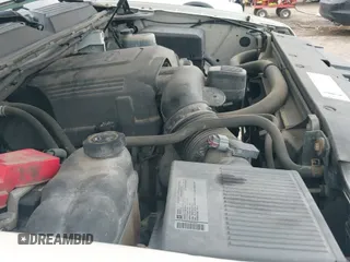 2010 Chevrolet Suburban LTZ с VIN 1GNUCKE03AR248244, выставлен на аукционе IAAI как лот 41677238 с пробегом 184 698 миль миль и . История ставок и продаж доступна на DreamBid. Изображение 20.