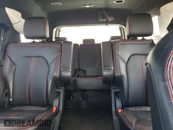 2021 Ford Expedition Limited z VIN 1FMJU2AT1MEA16614, wystawiony jako Copart lot #62007215 z przebiegiem 32 995 mil mil oraz Szkoda całkowita • Salvage title. Historia ofert i sprzedaży dostępna na DreamBid. Obrazek 10.