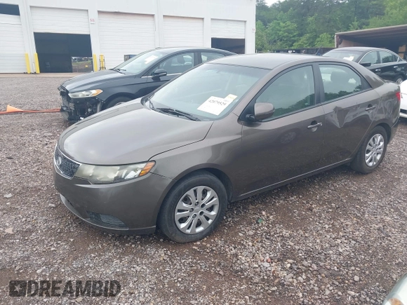 2013 Kia Forte EX with VIN KNAFU4A25D5719014, listed as a IAAI auction lot 42079529 with 222,801 mi miles. Bid and sale history available at carsss.com. Image 2.