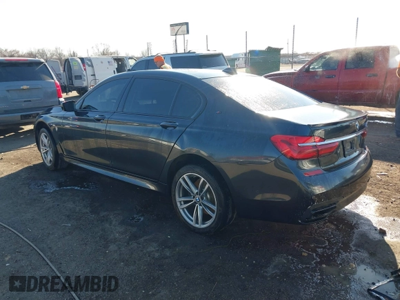 2016 BMW 7 Series 740i с VIN WBA7E2C53GG547930, выставлен на аукционе IAAI как лот 41691844 с пробегом 115 045 миль миль и . История ставок и продаж доступна на DreamBid. Изображение 3.