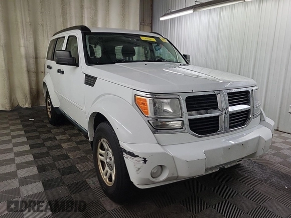 2011 Dodge Nitro SE z VIN 1D4PT2GK2BW589063, wystawiony jako IAAI lot #42408917 z przebiegiem 160 504 mil mil oraz . Historia ofert i sprzedaży dostępna na DreamBid. Obrazek 16.