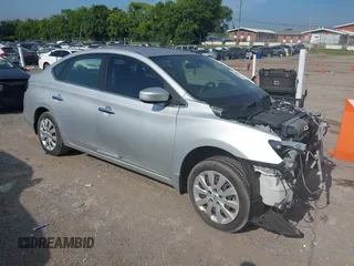 2017 Nissan Sentra SV z VIN 3N1AB7AP2HL710909, wystawiony jako IAAI lot #42860542 z przebiegiem 60 381 mil mil oraz . Historia ofert i sprzedaży dostępna na DreamBid. Obrazek 1.