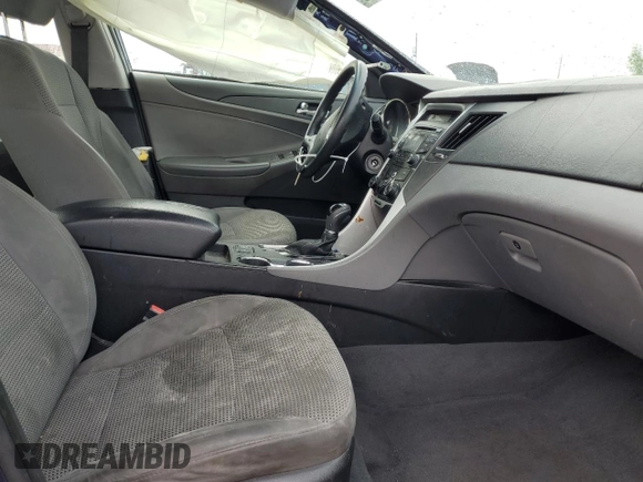 2013 Hyundai Sonata GLS z VIN 5NPEB4AC8DH554976, wystawiony jako Copart lot #54862045 z przebiegiem 283 889 mil mil oraz Szkoda całkowita • Salvage title. Historia ofert i sprzedaży dostępna na DreamBid. Obrazek 7.