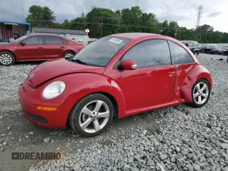 2010 Volkswagen Beetle with VIN 3VWRW3AG9AM025249, listed as a Copart auction lot 56785885 with 85,385 mi miles and Salvage title. Bid and sale history available at DreamBid. Image 1.