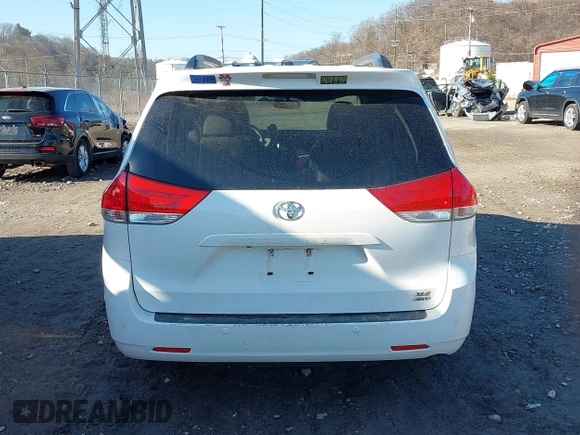2014 Toyota Sienna Ltd with VIN 5TDDK3DC6ES076778, listed as a IAAI auction lot 41387091 with 173,497 mi miles. Bid and sale history available at carsss.com. Image 16.
