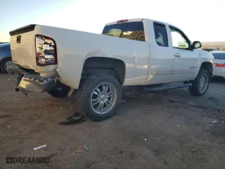 2008 Chevrolet Silverado 1500 LTZ with VIN 2GCEK19Y981224253, listed as a Copart auction lot 88965465 with 146,118 mi miles and Salvage Title. Bid and sale history available at carsss.com. Image 3.