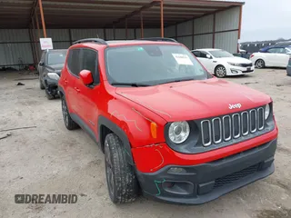 2017 Jeep Renegade Latitude with VIN ZACCJABB1HPG28699, listed as a IAAI auction lot 41640513 with 181,946 mi miles. Bid and sale history available at carsss.com. Image 1.