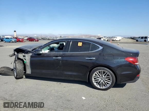 2020 Genesis G70 2.0T with VIN KMTG64LA6LU053311, listed as a Copart auction lot 71866084 with 37,754 mi miles and Salvage title. Bid and sale history available at DreamBid. Image 2.