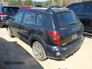 2005 Pontiac Vibe with VIN 5Y2SL63875Z458822, listed as a IAAI auction lot 41870237 with 213,015 mi miles. Bid and sale history available at carsss.com. Image 3.