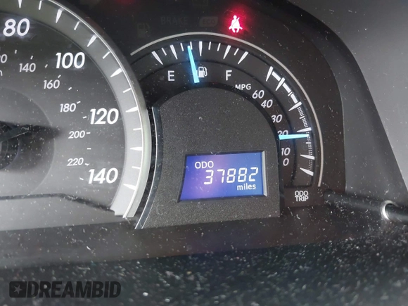 2012 Toyota Camry L z VIN 4T1BF1FK5CU597760, wystawiony jako IAAI lot #42424902 z przebiegiem 37 882 mil mil oraz . Historia ofert i sprzedaży dostępna na DreamBid. Obrazek 7.
