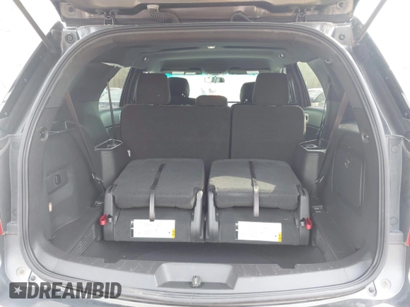 2015 Ford Explorer XLT with VIN 1FM5K7D84FGC63421, listed as a IAAI auction lot 41976273 with 62,362 mi miles and . Bid and sale history available at carsss.com. Image 18.