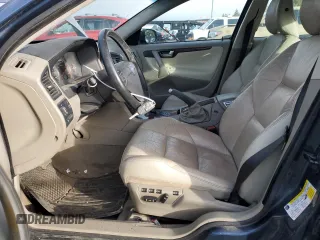 2009 Volvo S60 2.5T with VIN YV1RH592992726291, listed as a Copart auction lot 84039134 with 252,260 mi miles and Salvage Title. Bid and sale history available at carsss.com. Image 7.
