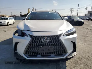 2024 Lexus NX 250 with VIN JTJADCAZXR5016226, listed as a Copart auction lot 43197805 with 17,640 mi miles and Salvage title. Bid and sale history available at DreamBid. Image 5.