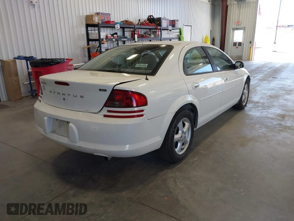 2006 Dodge Stratus SXT z VIN 1B3EL46X56N117417, wystawiony jako IAAI lot #41698342 z przebiegiem 86 944 mil mil oraz . Historia ofert i sprzedaży dostępna na DreamBid. Obrazek 4.
