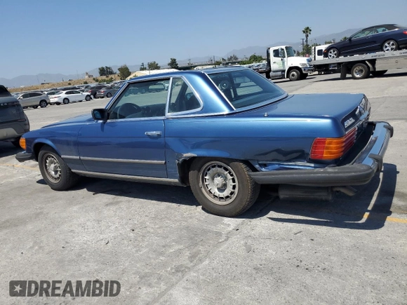 1977 Mercedes-Benz SL with VIN 10704412036886, listed as a Copart auction lot 58012725 with 242,866 mi miles and Salvage title. Bid and sale history available at DreamBid. Image 2.